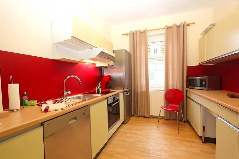 Private Apartment With 2 Bathrooms Hannover